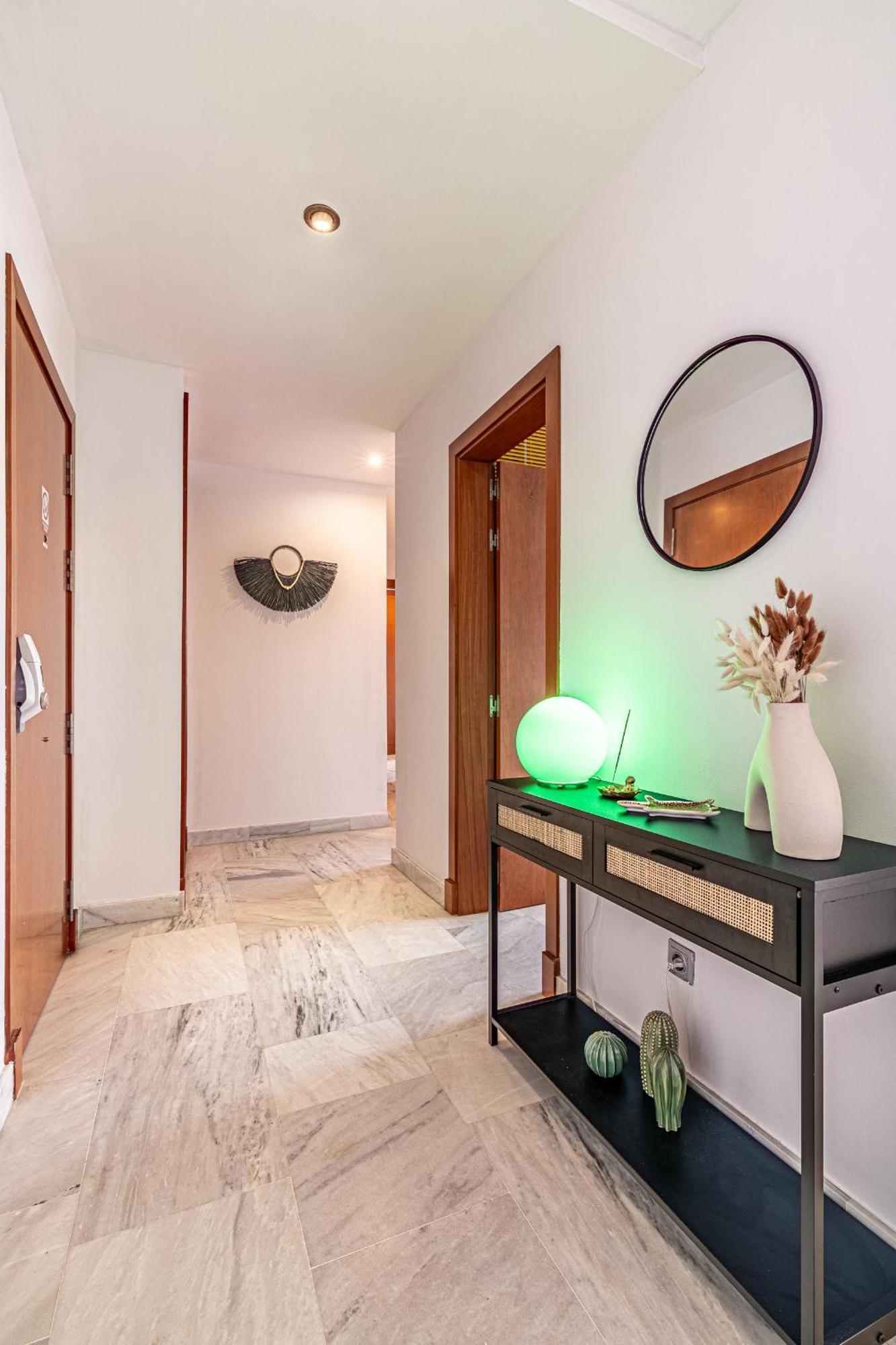 Rentitspain Apartamento Charming Gym, Jacuzzi Y Balcon Estepona Esterno foto