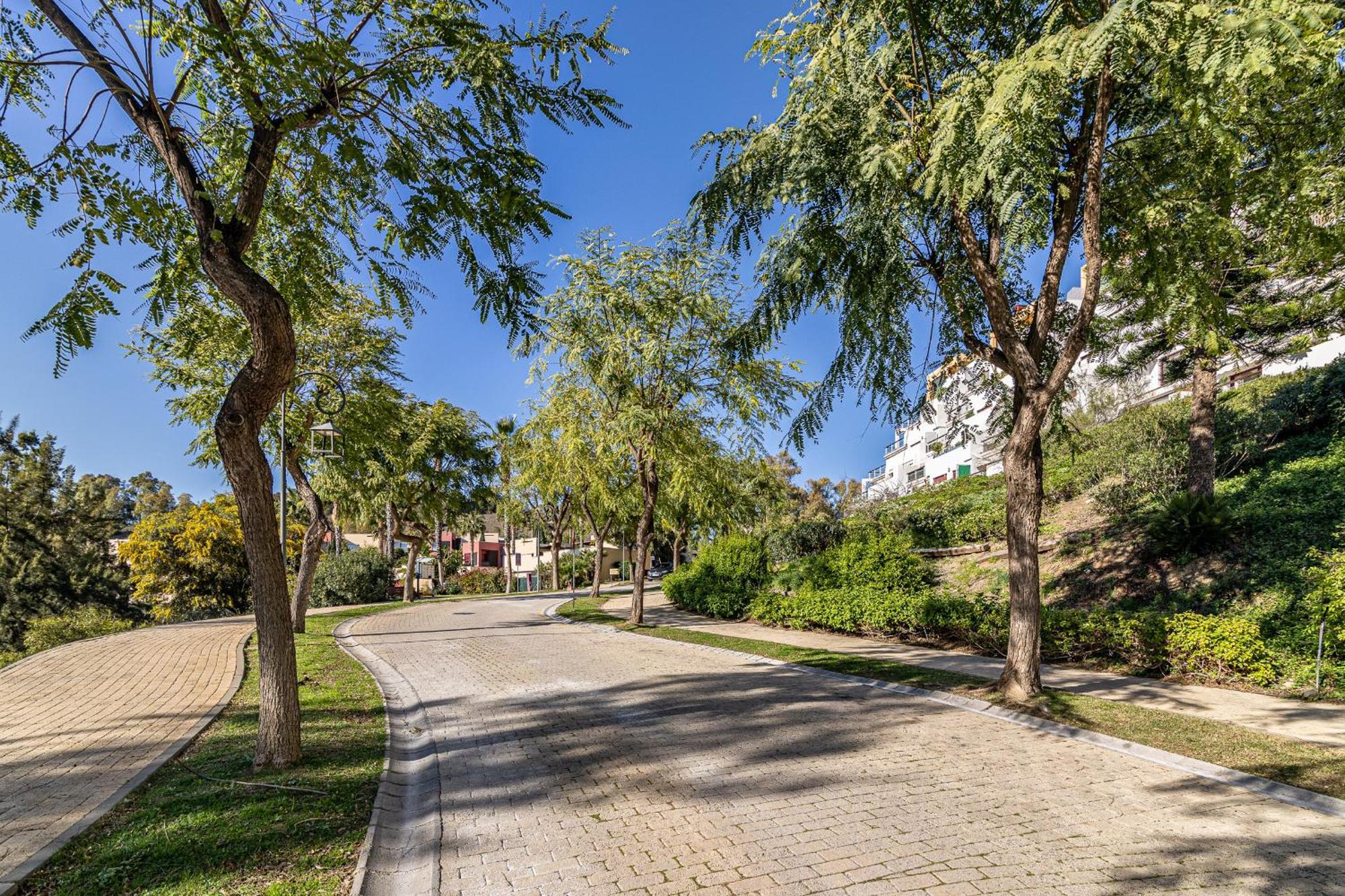 Rentitspain Apartamento Charming Gym, Jacuzzi Y Balcon Estepona Esterno foto