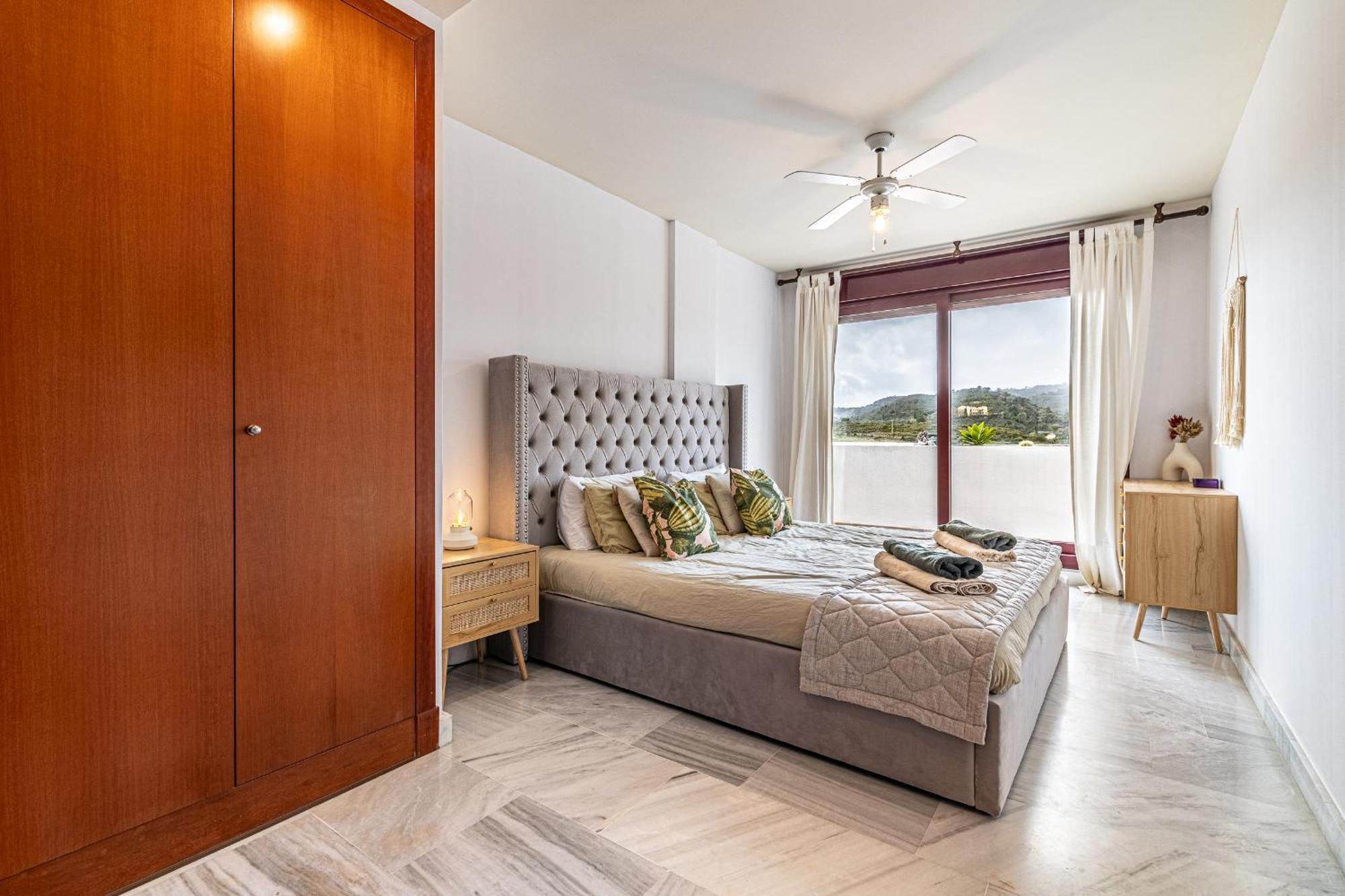 Rentitspain Apartamento Charming Gym, Jacuzzi Y Balcon Estepona Esterno foto